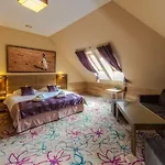 Aparthotel & Czarny Gron