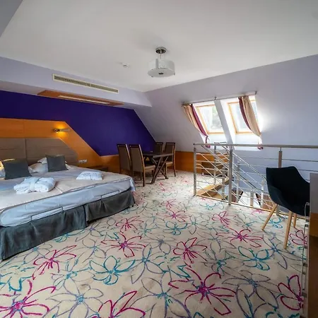 查埃恩格罗恩酒店及spa