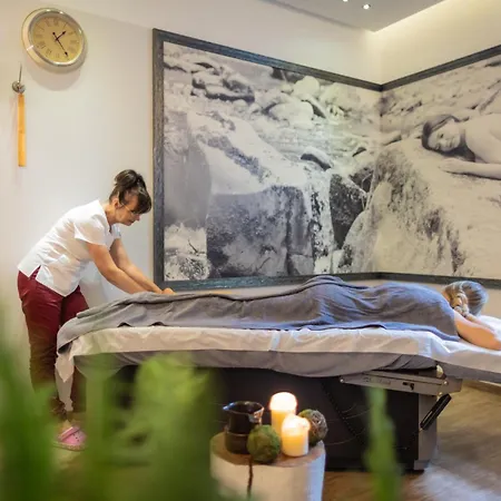 公寓式酒店 查埃恩格罗恩酒店及spa 日基