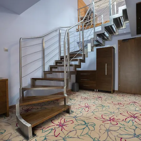 公寓式酒店 查埃恩格罗恩酒店及spa 日基