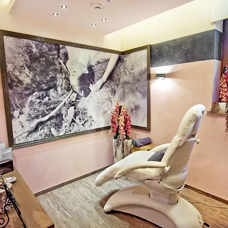 查埃恩格罗恩酒店及spa 4* 日基