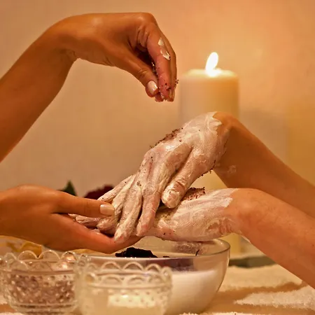 查埃恩格罗恩酒店及spa 4* 日基