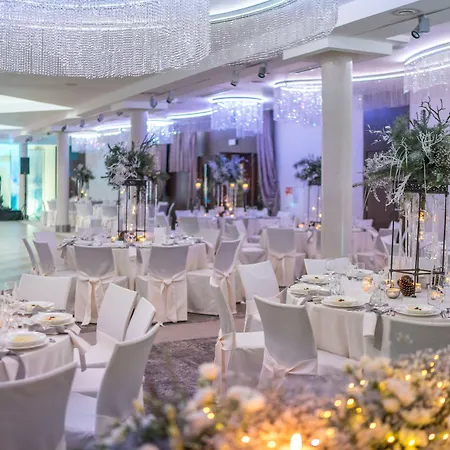 查埃恩格罗恩酒店及spa 4* 日基