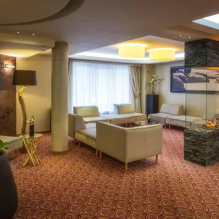 查埃恩格罗恩酒店及spa 4* 日基