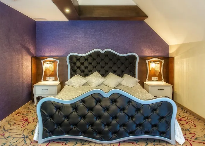 & Czarny Gron Aparthotel